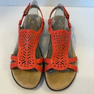 Naturalizer Jarreau Orange open toe sandals size 9 M